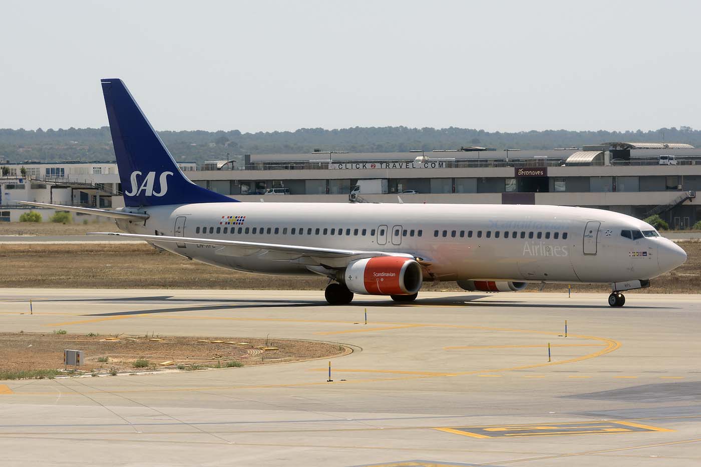 LN-RPL · Boeing 737-883 · (PMI / LEPA / LESJ)