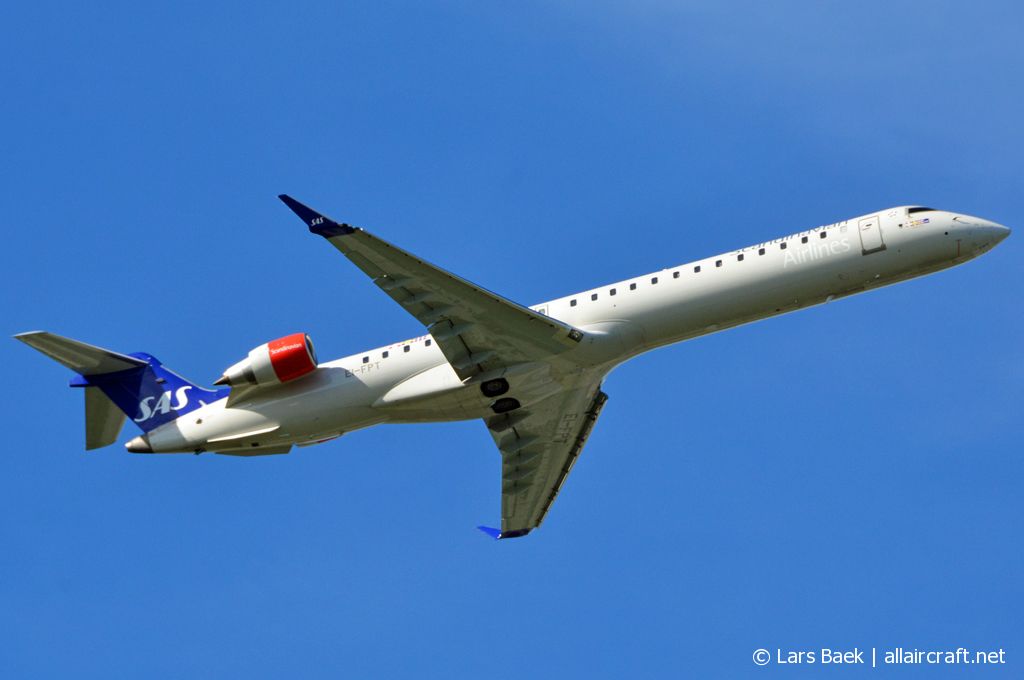 EI-FPT · Bombardier CRJ-900LR · (CPH / EKCH)