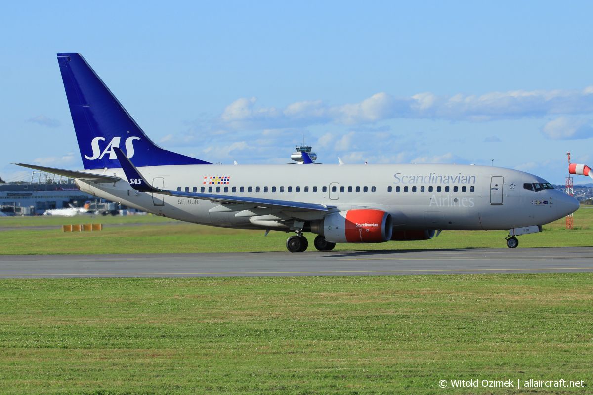 SE-RJR · Boeing 737-76N(WL) · (SVG / ENZV)