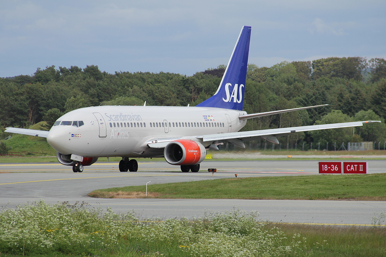 LN-RPJ · Boeing 737-783 · (SVG / ENZV)