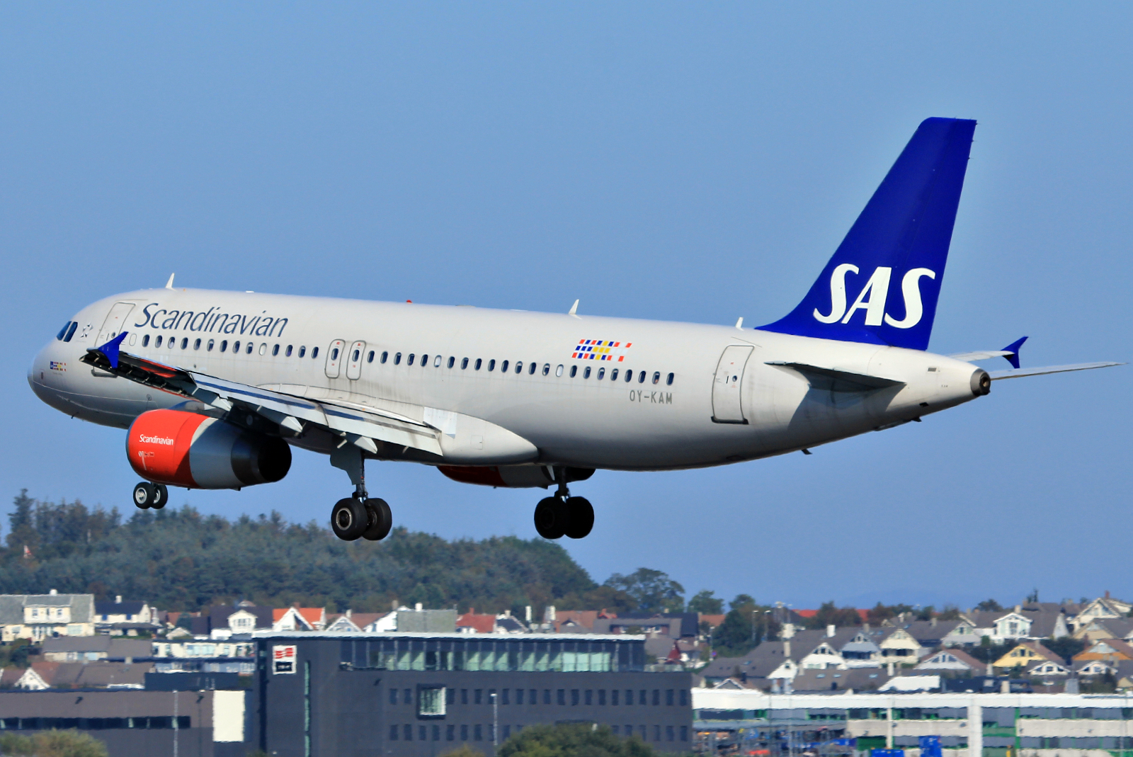 OY-KAM · Airbus A320-232 · (SVG / ENZV)