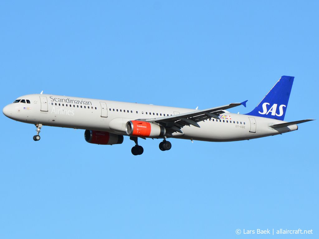 OY-KBE · Airbus A321-232 · (CPH / EKCH)