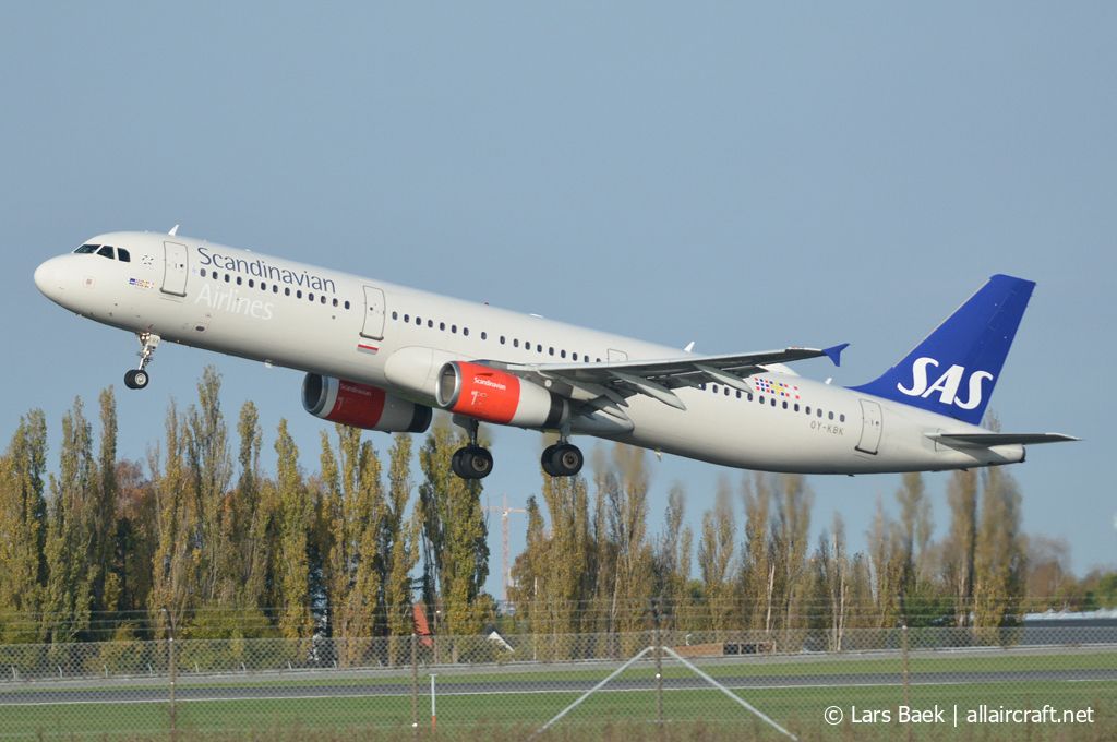 OY-KBK · Airbus A321-232 · (CPH / EKCH)