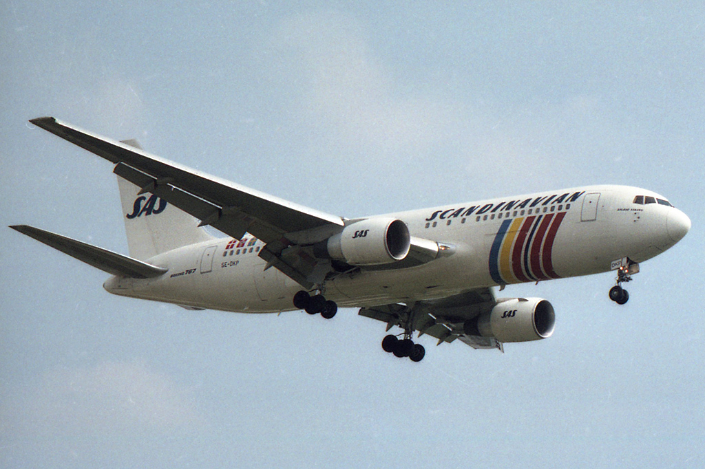 SE-DKP · Boeing 767-283(ER) · (LHR / EGLL)