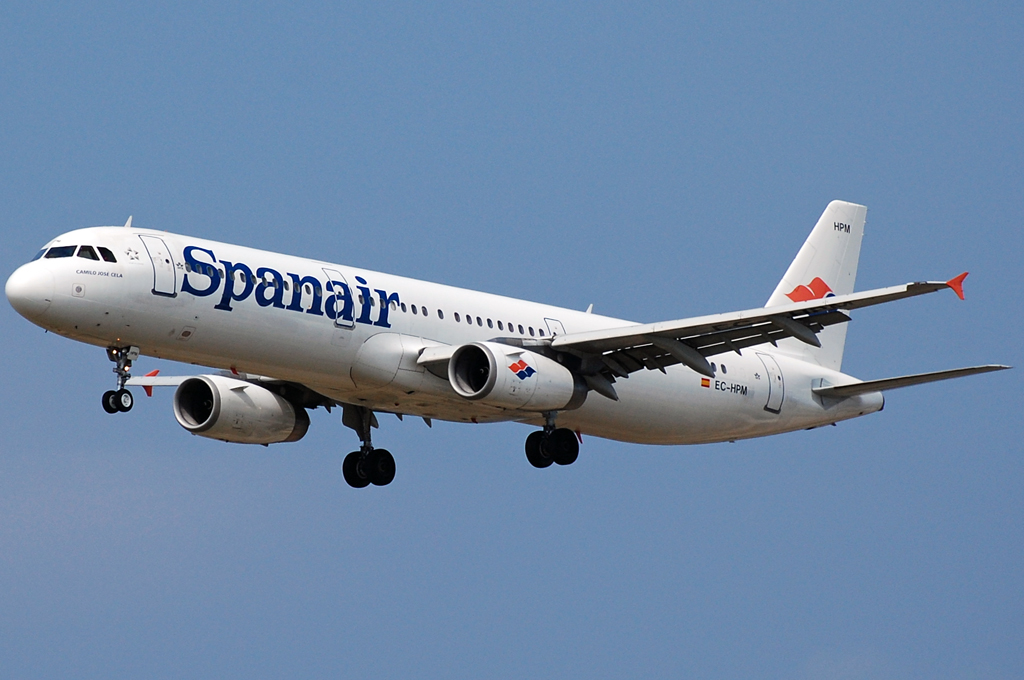 EC-HPM · Airbus A321-231 · (CPH / EKCH)