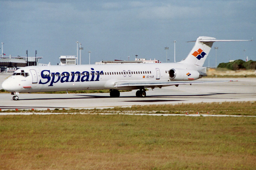 EC-HJB · McDonnell Douglas MD-82 · (LIS / LPPT)