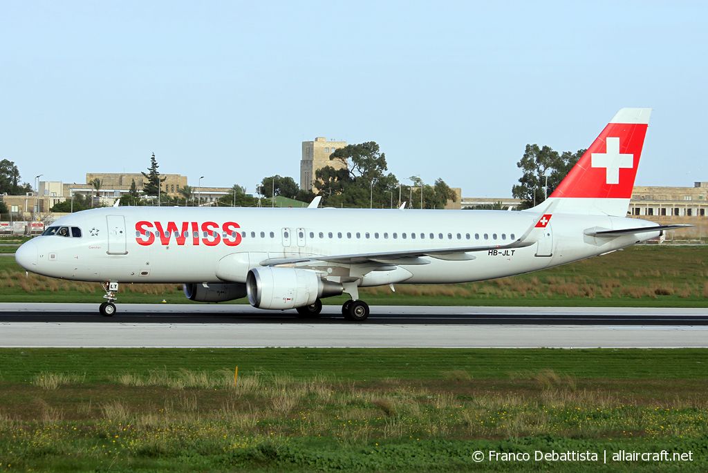 HB-JLT · Airbus A320-214(WL) · (MLA / LMML)