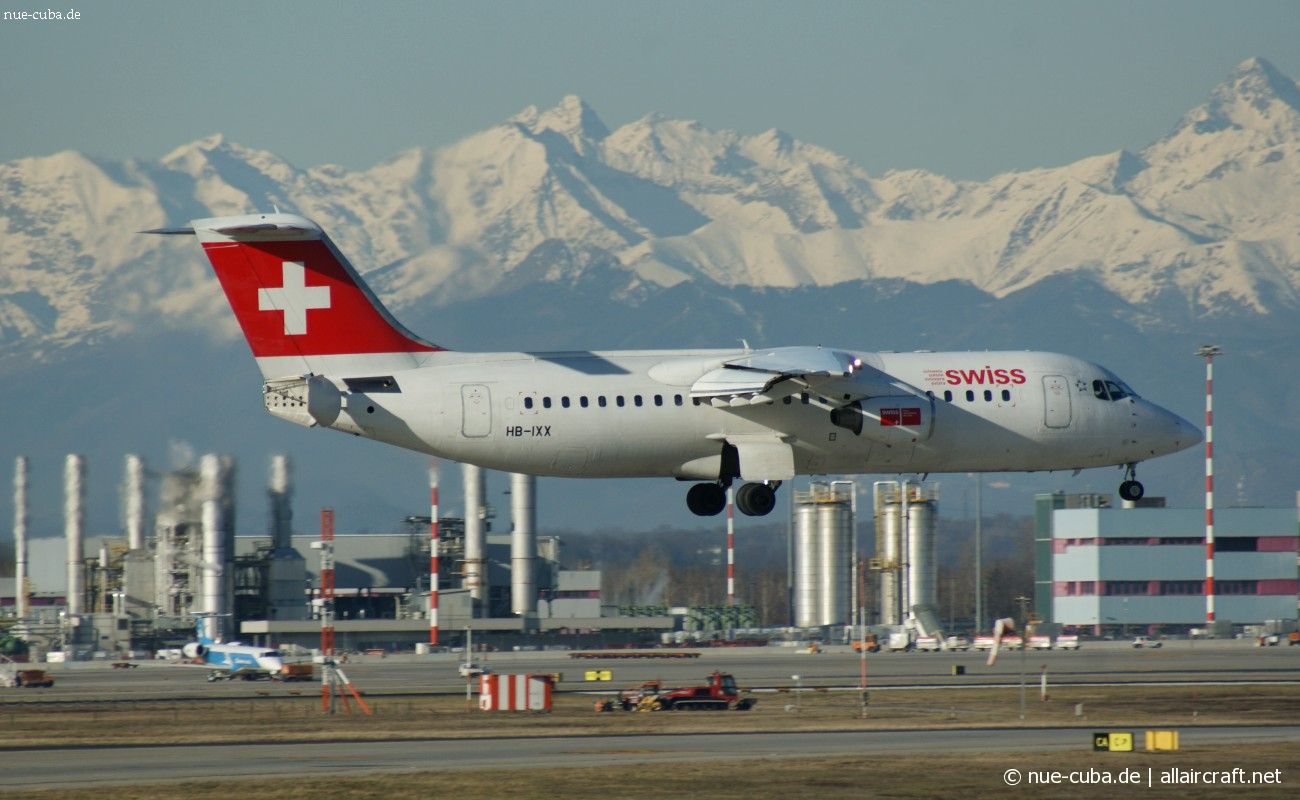 HB-IXX · British Aerospace Avro RJ100 · (MXP / LIMC)