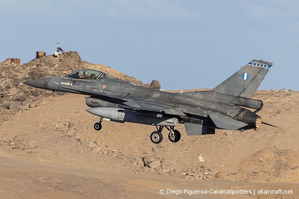 525 · General Dynamics F-16C Fighting Falcon · (LPA / GCLP)