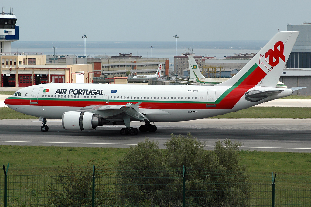 CS-TEZ · Airbus A310-304 · (LIS / LPPT)