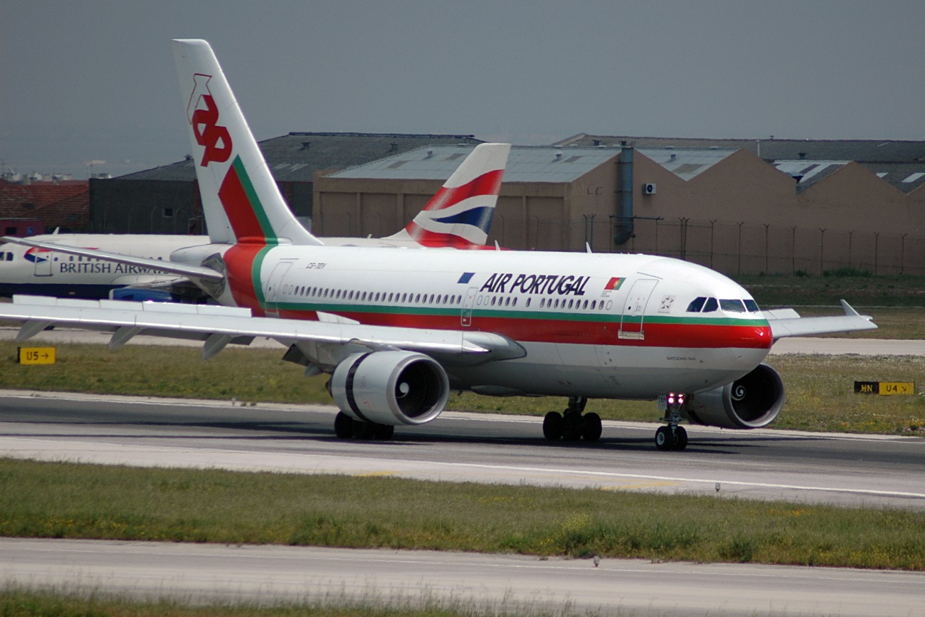 CS-TEH · Airbus A310-304 · (LIS / LPPT)