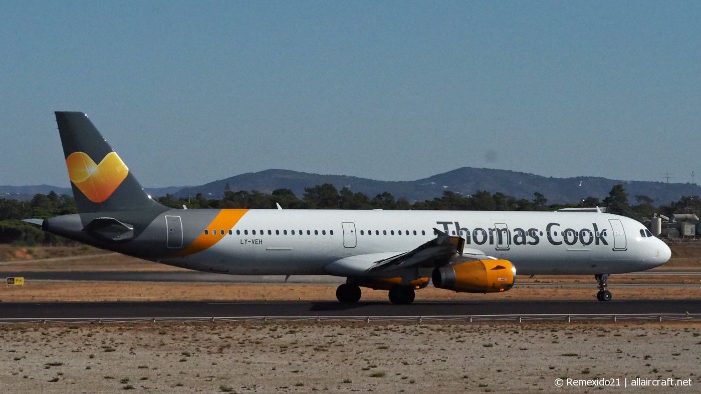 LY-VEH · Airbus A321-231 · (FAO / LPFR)