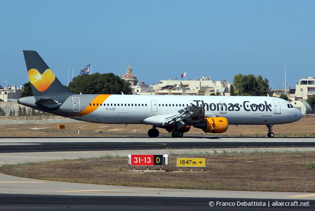 YL-LCZ · Airbus A321-211 · (MLA / LMML)