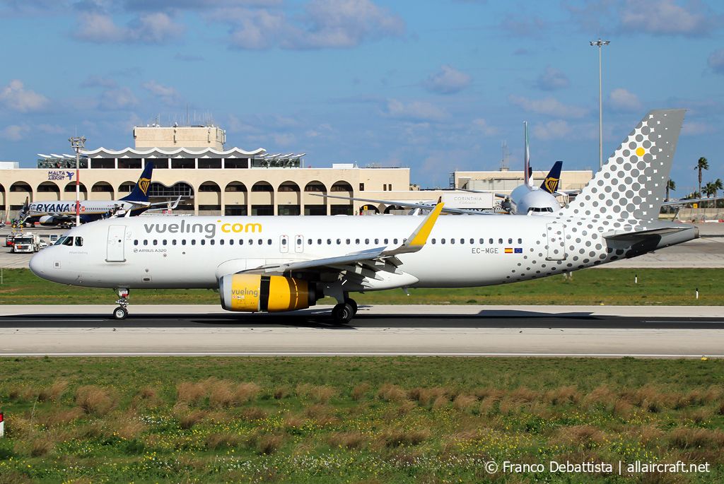 EC-MGE · Airbus A320-232(WL) · (MLA / LMML)
