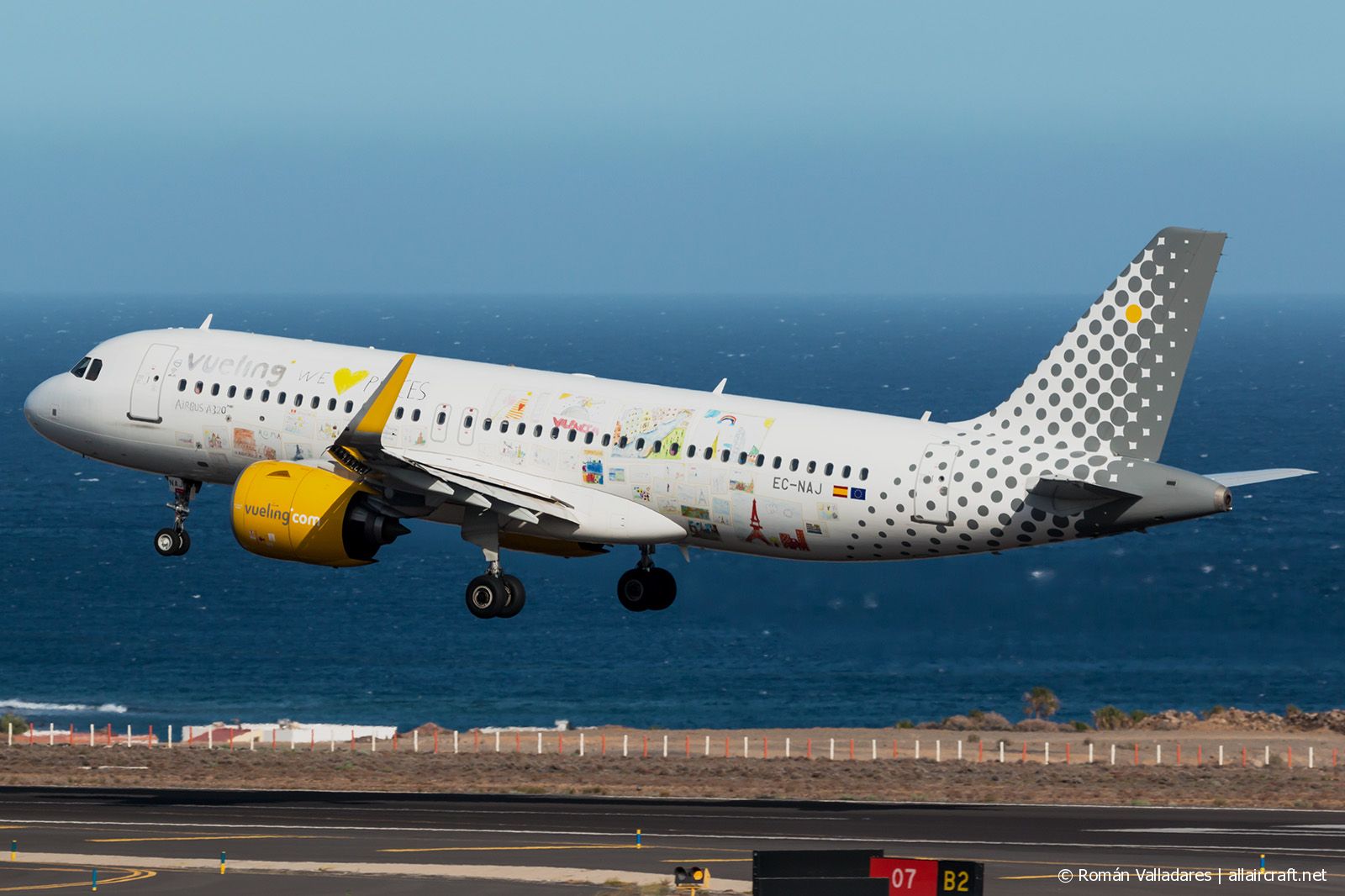 EC-NAJ · Airbus A320-271N · (TFS / GCTS)