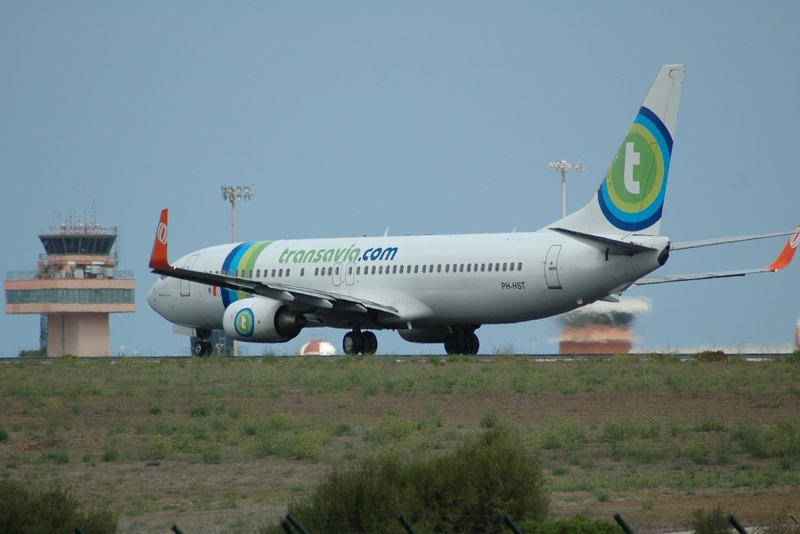 PH-HST · Boeing 737-83N · -