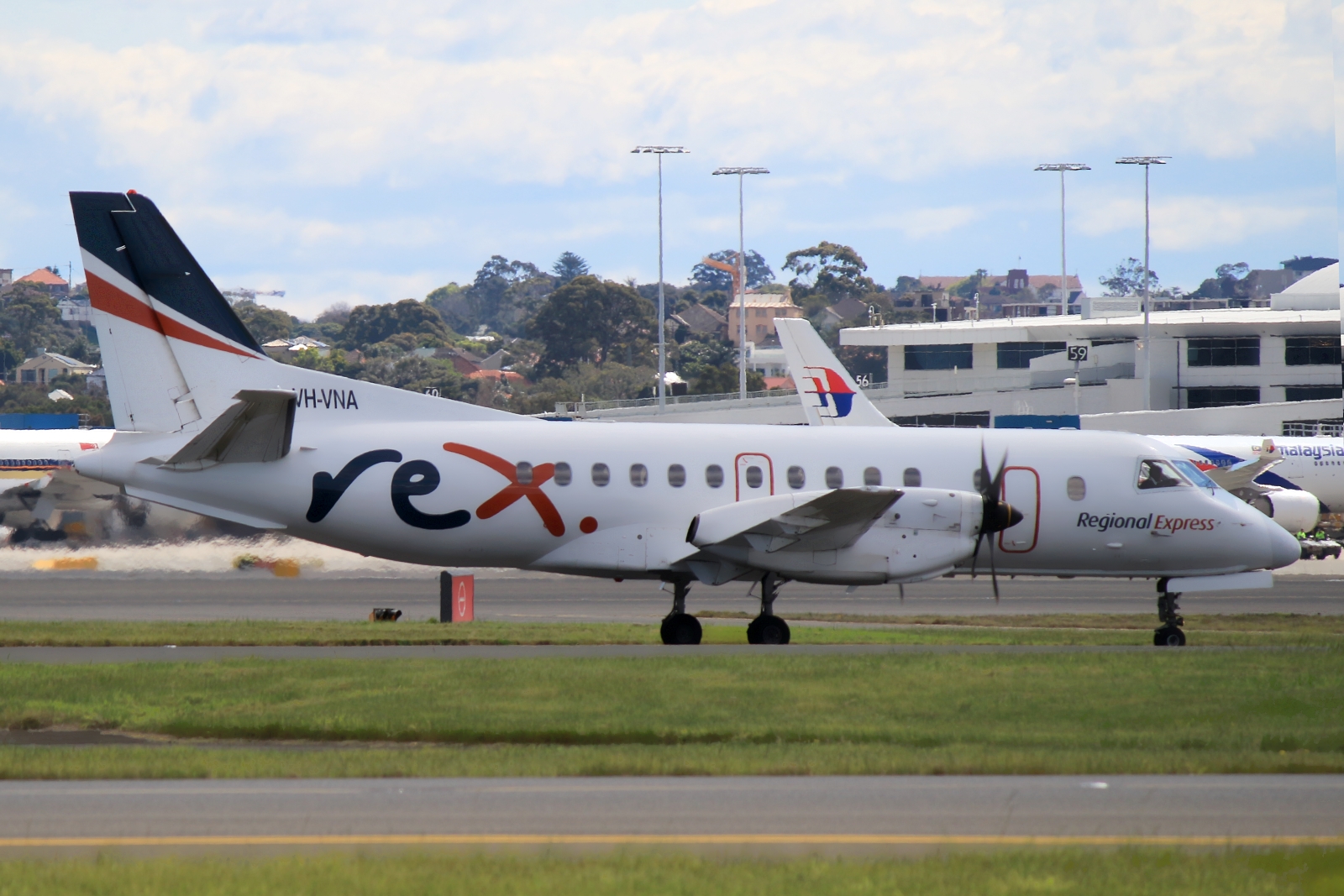 VH-VNA · Saab 340B · (SYD / YSSY)