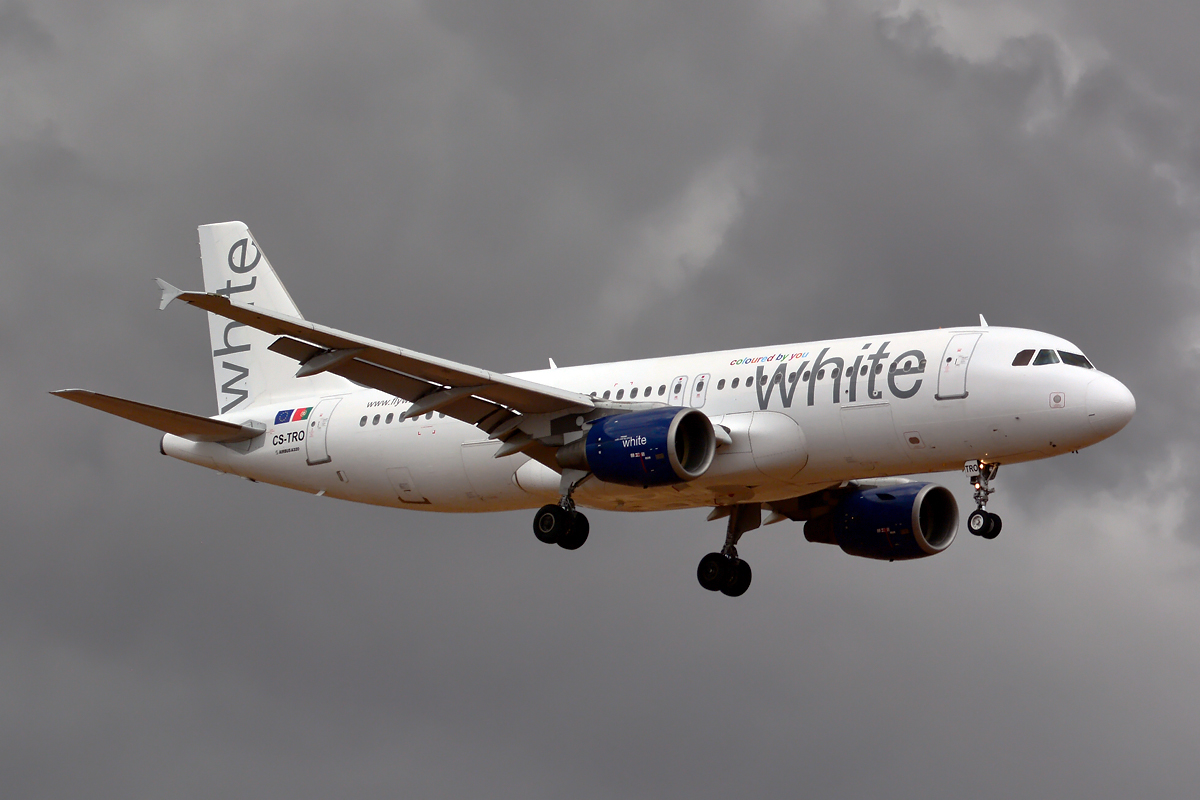 CS-TRO · Airbus A320-214 · (LPA / GCLP)
