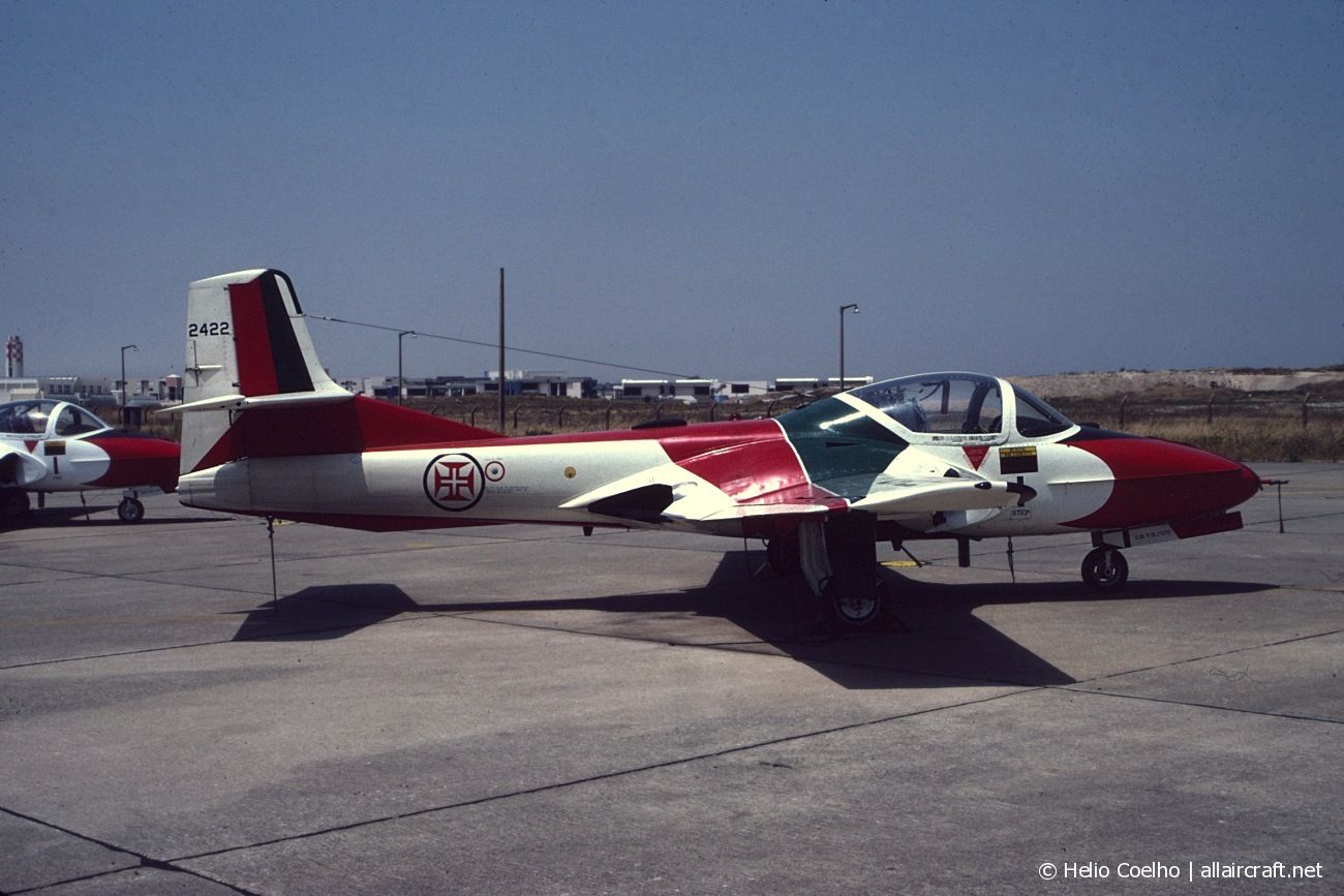 2422 · Cessna T-37C Tweety Bird · (LPST)