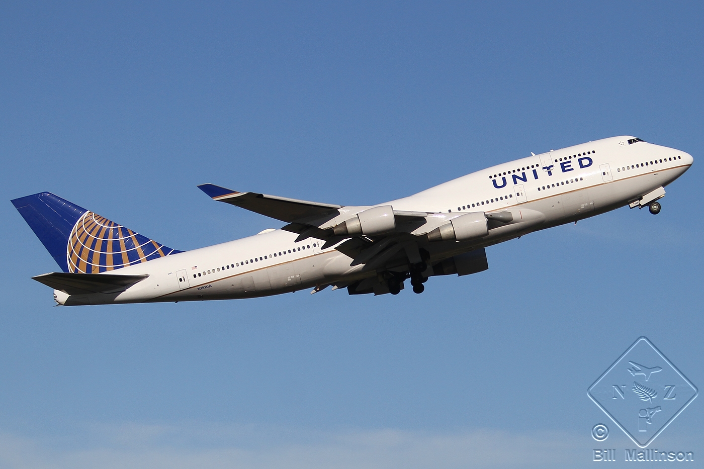 N181UA · Boeing 747-422 · (SYD / YSSY)