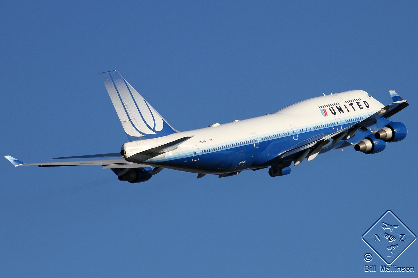 N181UA · Boeing 747-422 · (SYD / YSSY)