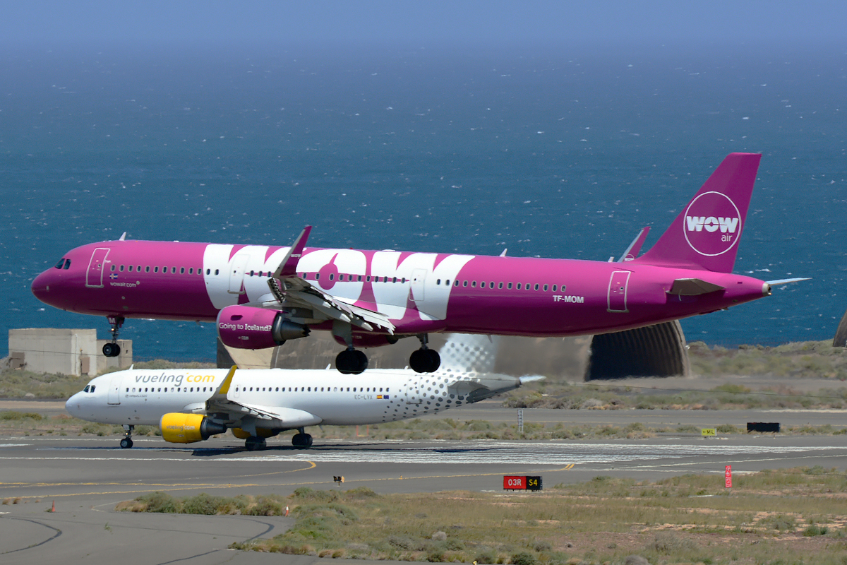 TF-MOM · Airbus A321-211(WL) · (LPA / GCLP)