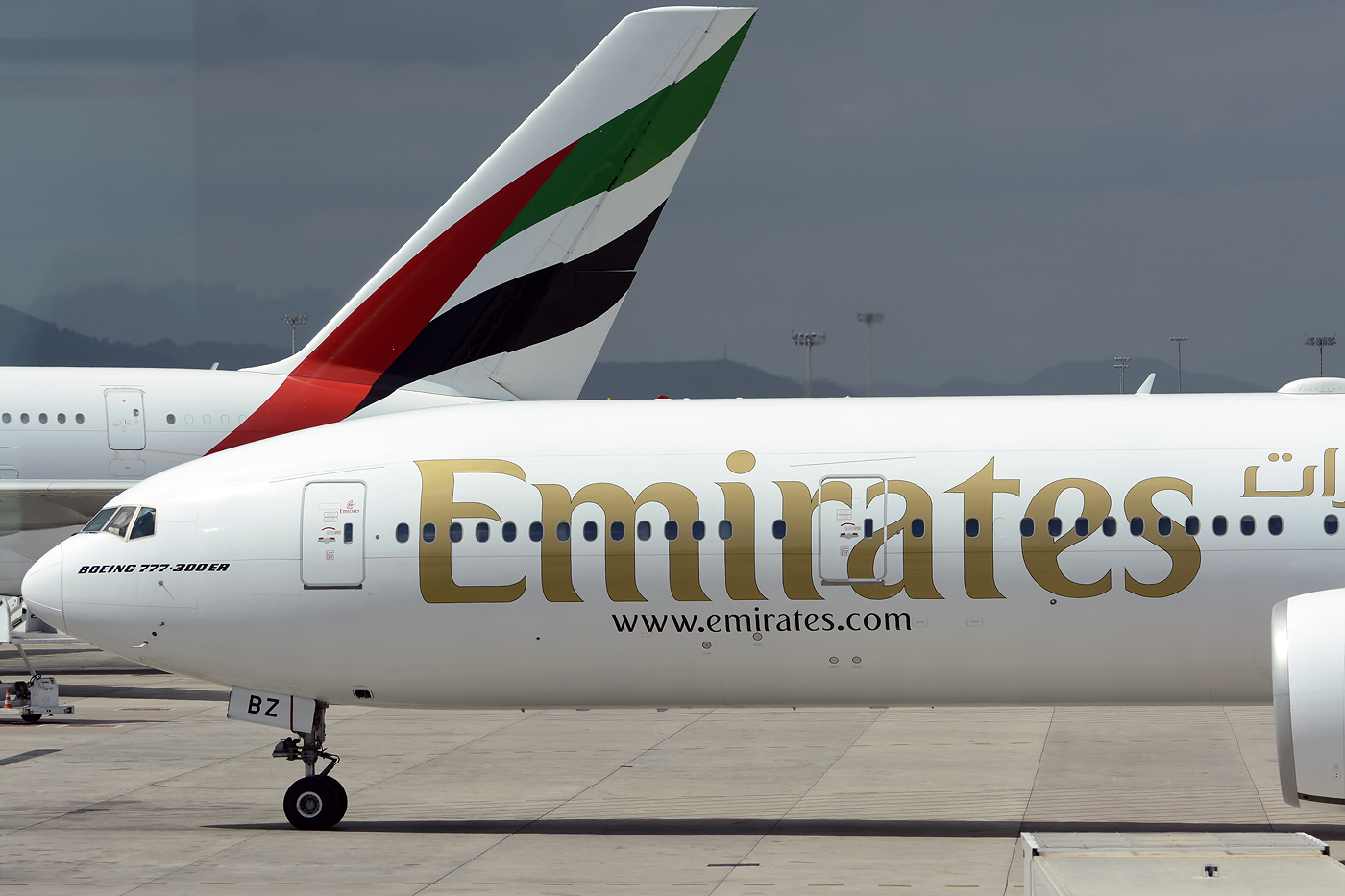 A6-EBZ · Boeing 777-31H/ER · (BCN / LEBL)