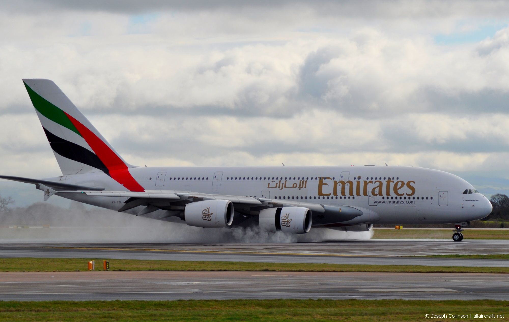A6-EDL · Airbus A380-861 · (MAN / EGCC)