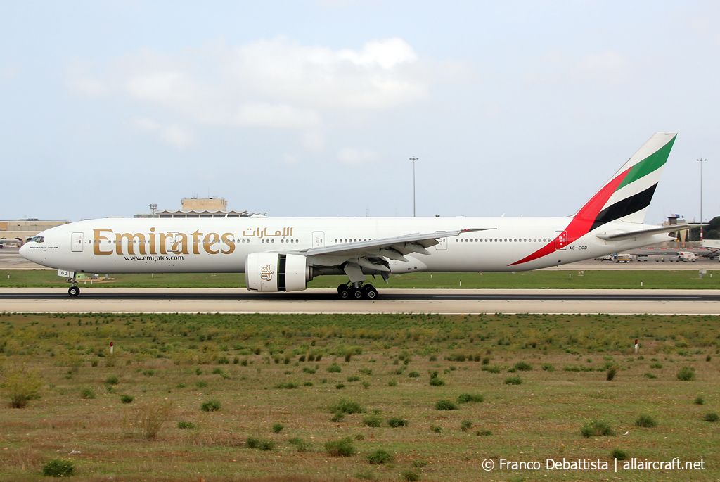 A6-EGD · Boeing 777-31H/ER · (MLA / LMML)