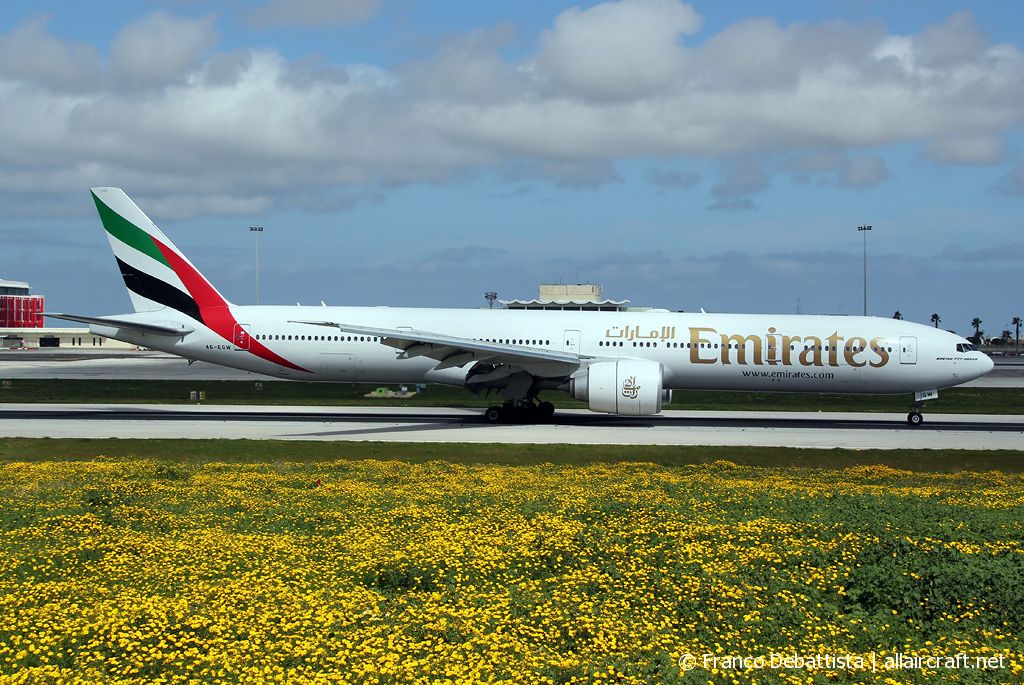 A6-EGW · Boeing 777-31H/ER · (MLA / LMML)