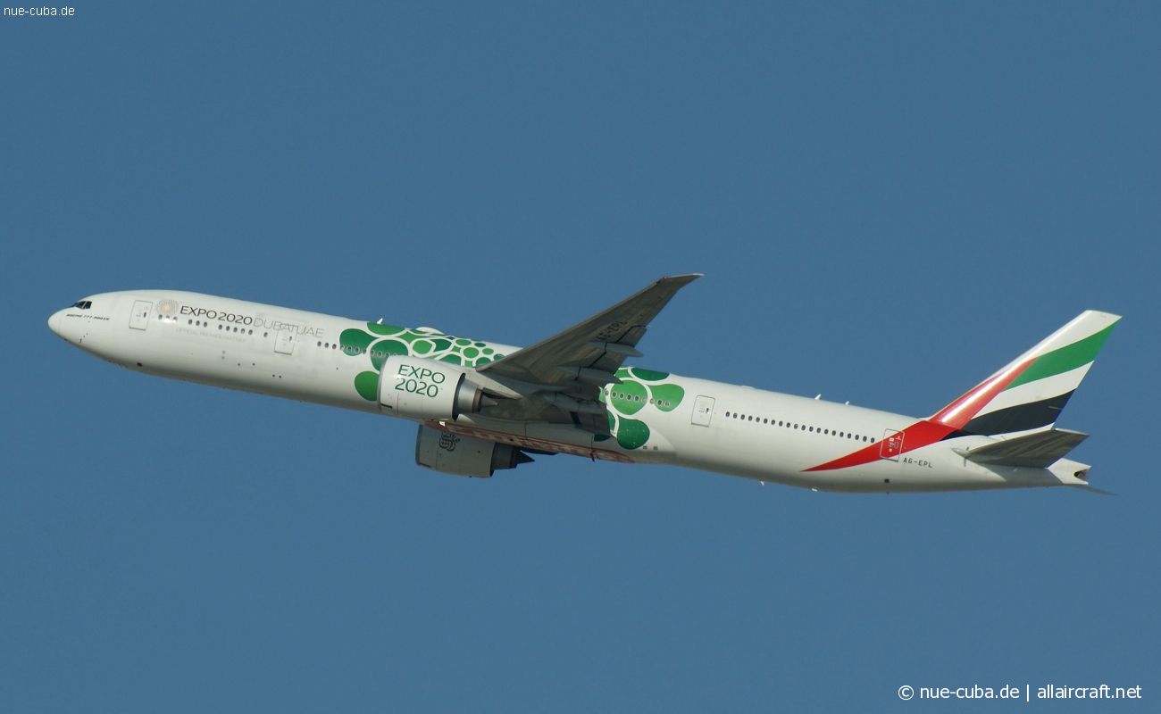 A6-EPL · Boeing 777-31H(ER) · (DXB / OMDB)