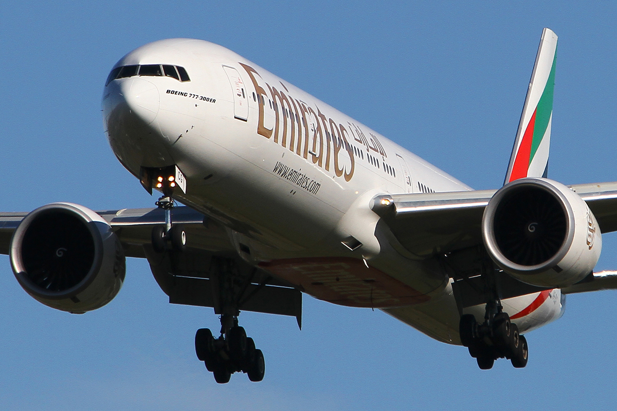A6-ECG · Boeing 777-31H/ER · (CHC/NZCH)