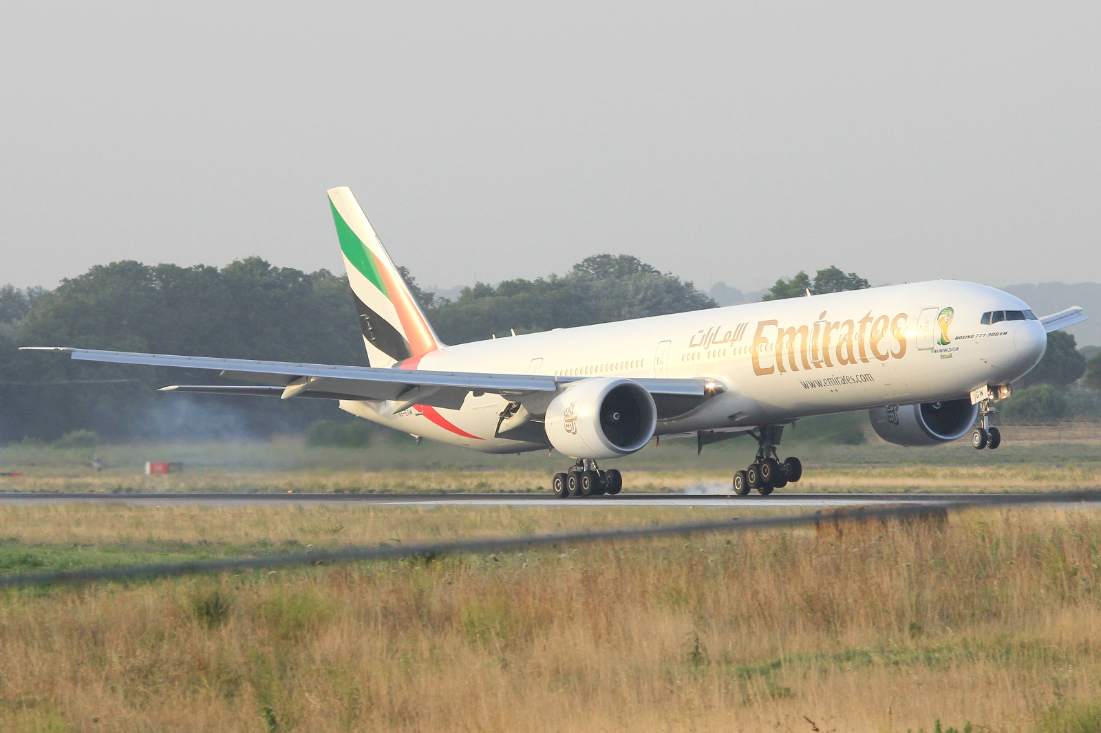 A6-EGW · Boeing 777-31H/ER · (FCO / LIRF)