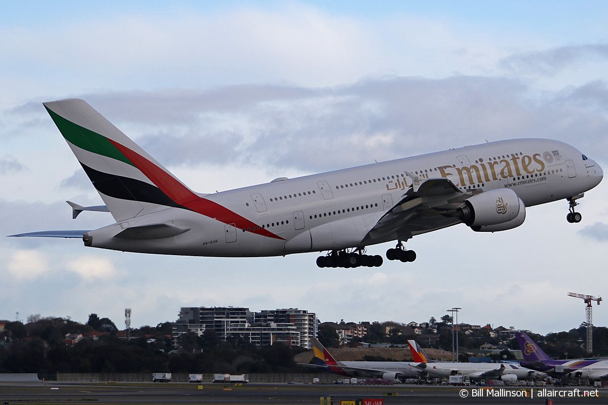 A6-EUH · Airbus A380-861 · (SYD / YSSY)