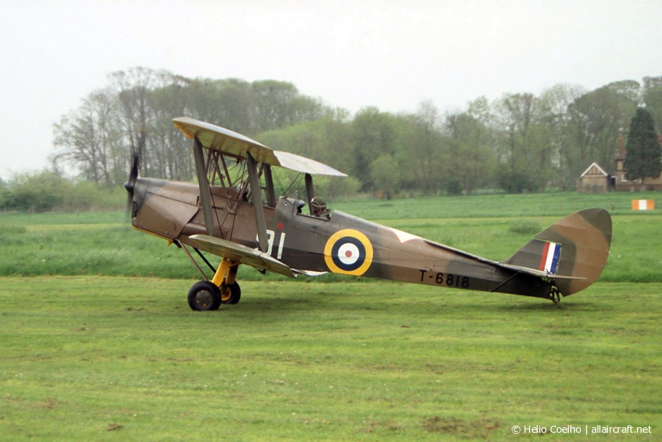 G-ANKT · De Havilland DH-82A Tiger Moth II · (EGTH)