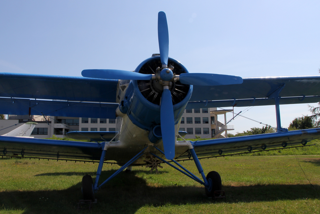 SP-WMK · Antonov An-2 R · (EPKC)