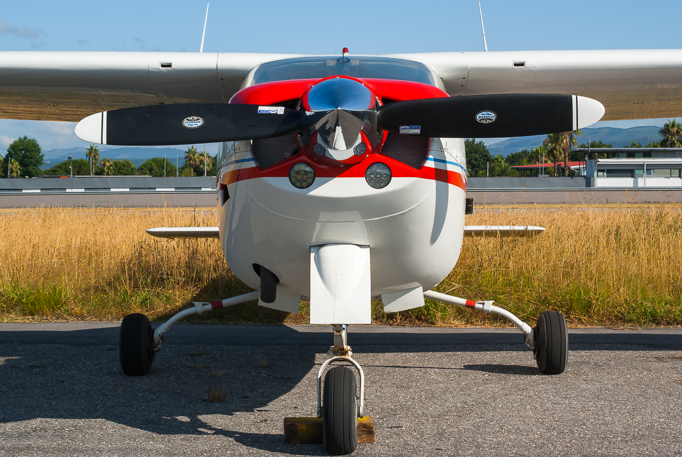 D-EEYZ · Cessna 177RG Cardinal · (BGZ / LPBR)