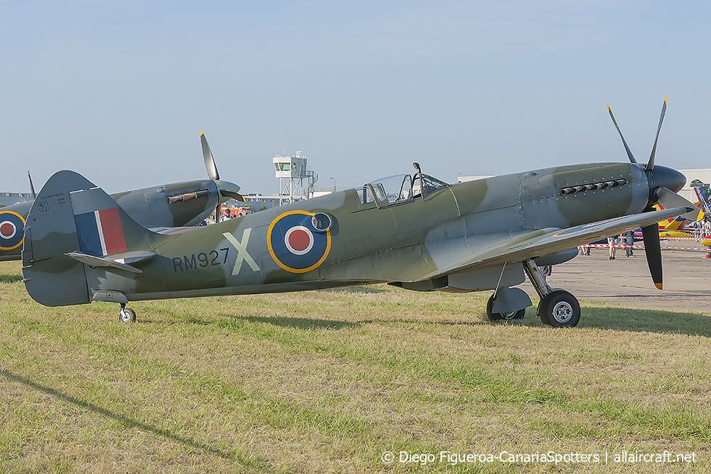 G-SXIV · Supermarine Spitfire Mk FRXIVe · (LFPM)