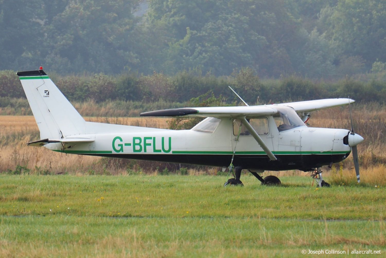 G-BFLU · Reims-Cessna F152 · (EMA / EGNX)