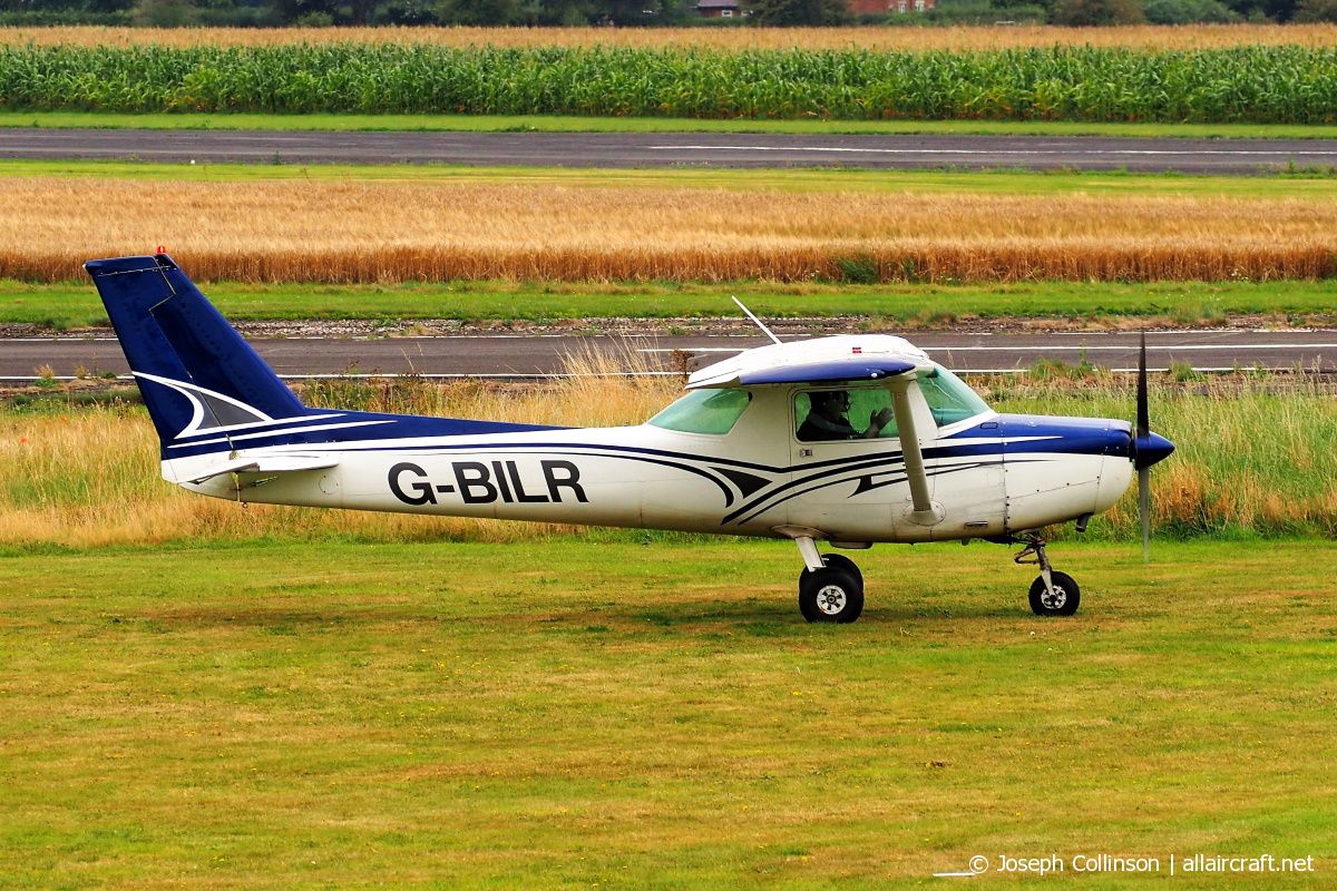G-BILR · Cessna 152 · (EGCV)