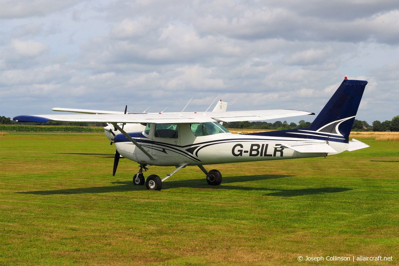 G-BILR · Cessna 152 · (EGCV)