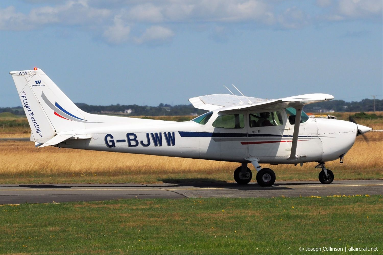 G-BJWW · Reims-Cessna F172P Skyhawk · (EGCK)