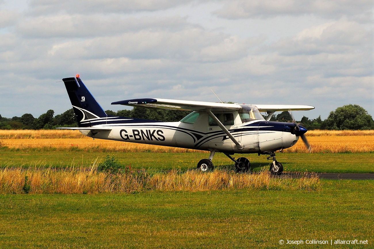 G-BNKS · Cessna 152 · (EGCV)