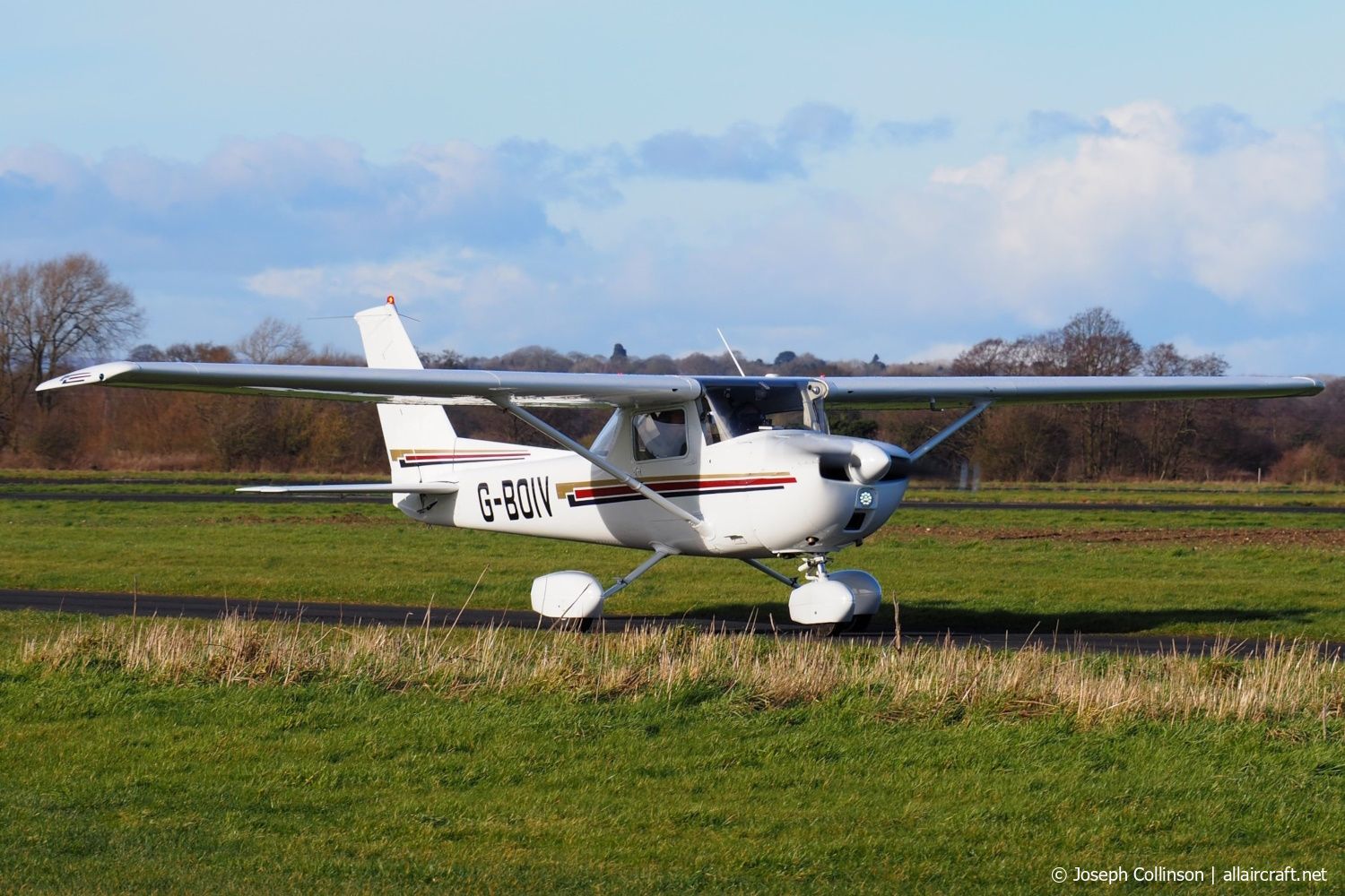 G-BOIV · Cessna 150M · (EGCV)