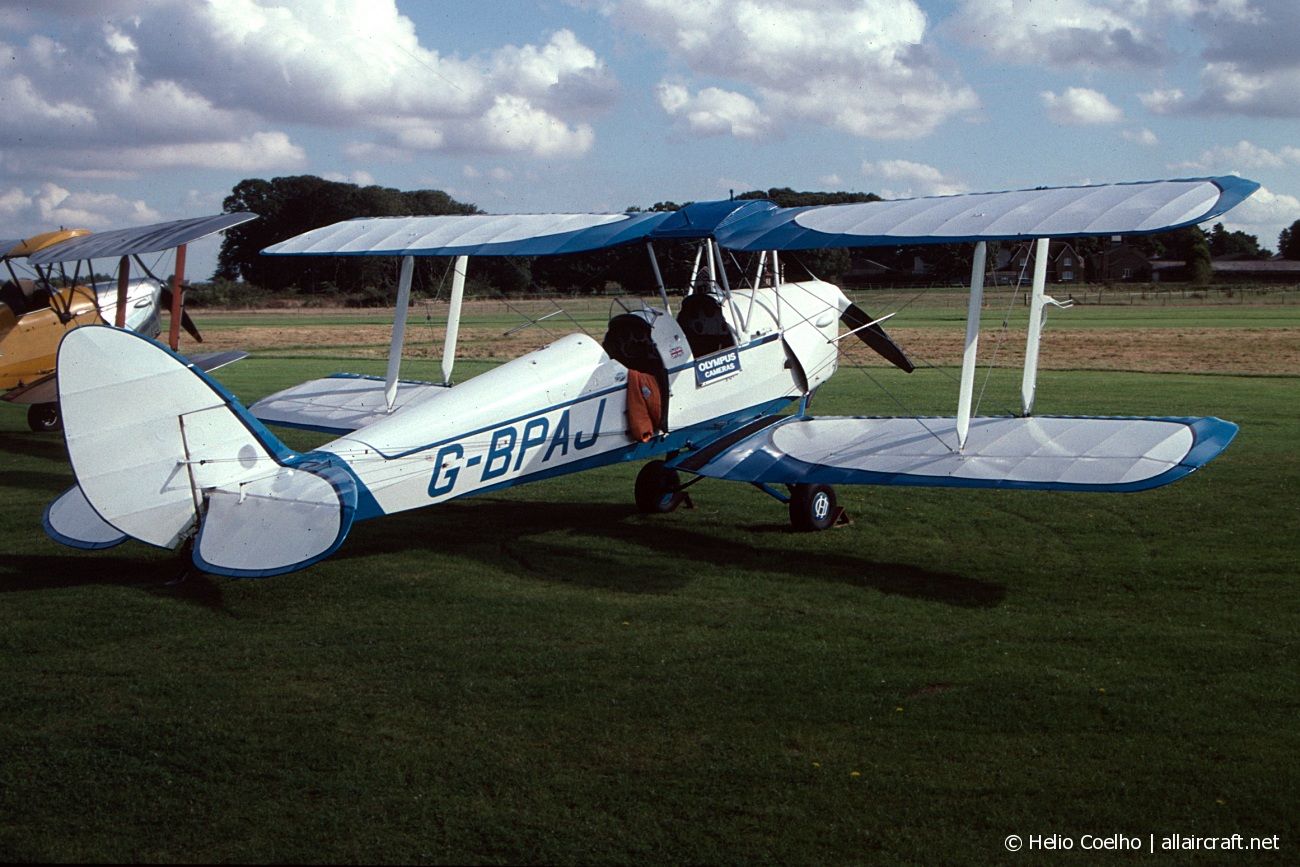 G-BPAJ · De Havilland DH-82A · (EGTH)