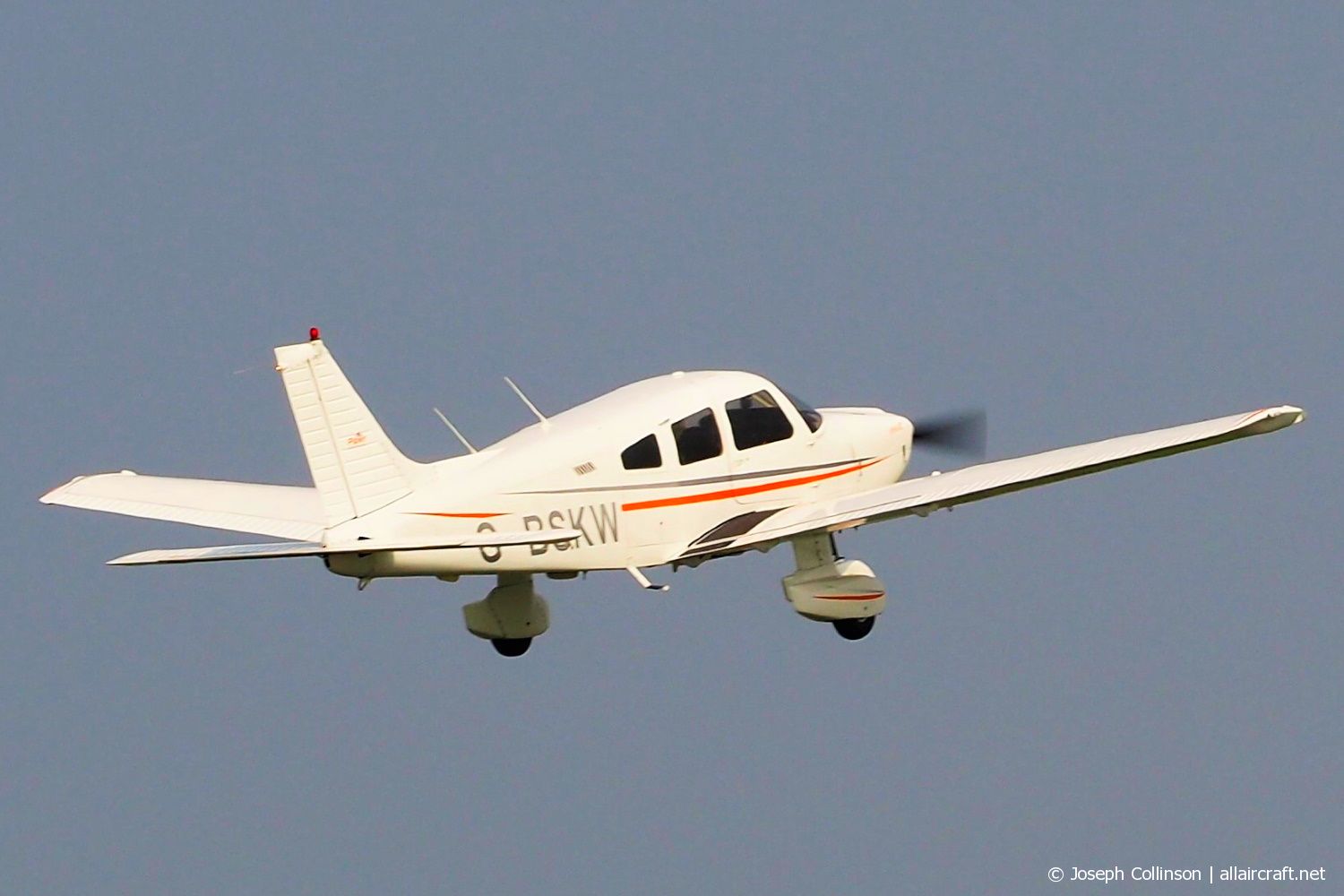 G-BSKW · Piper PA-28-181 Archer II · (EGCK)