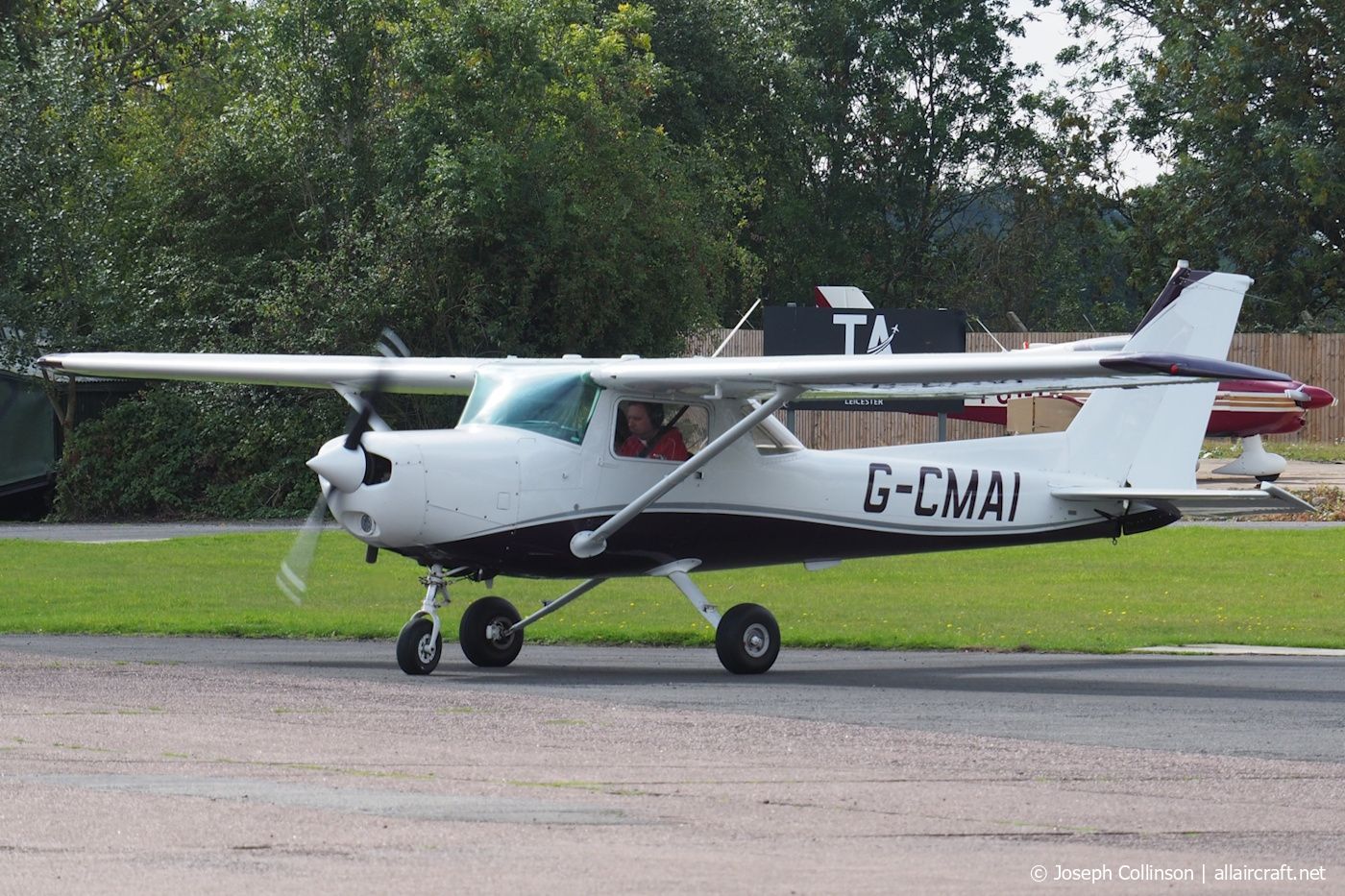 G-CMAI · Cessna 152 · (EGBG)