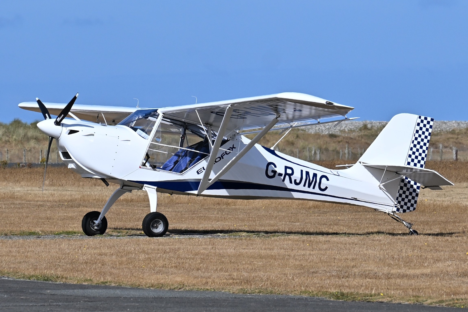 G-RJMC · Aeropro Eurofox 2K · EGCK