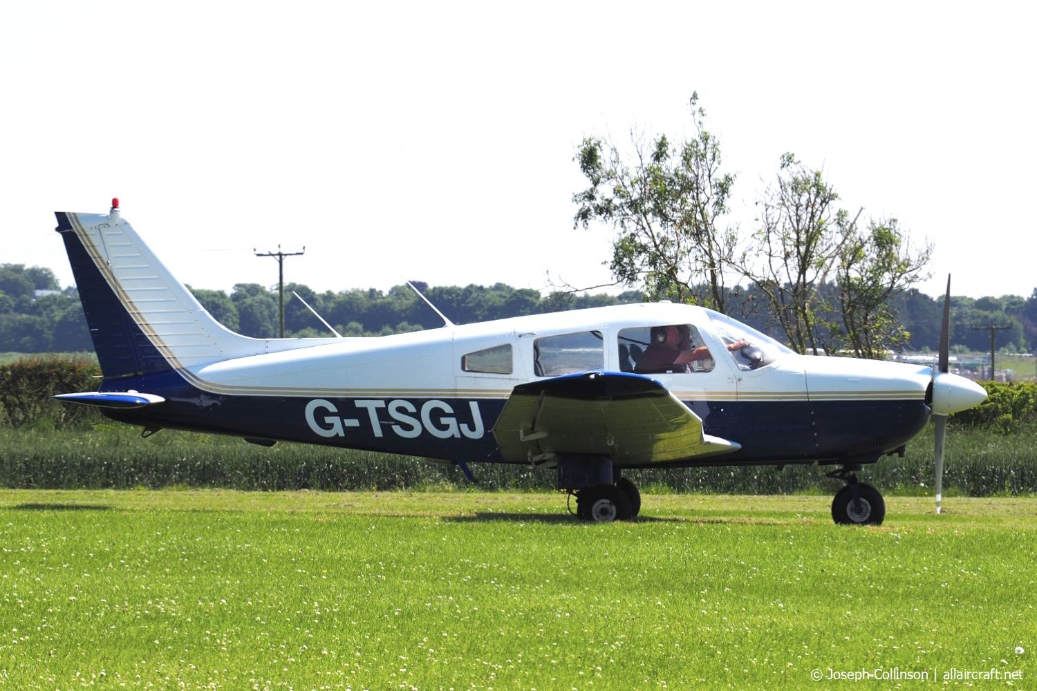 G-TSGJ · Piper PA-28-181 Cherokee Archer II · (GB-0002)