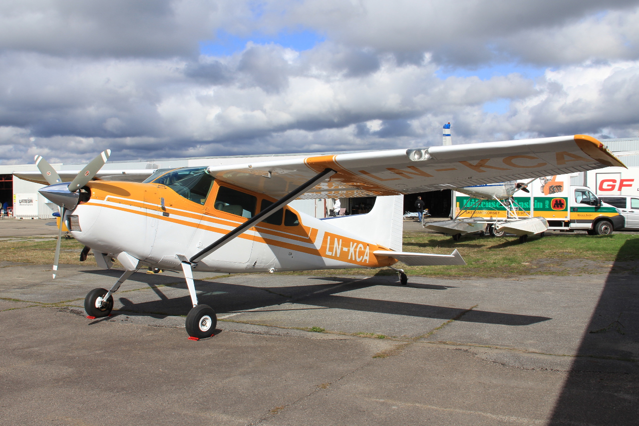 LN-KCA · Cessna A185E Skywagon · (ENKJ)